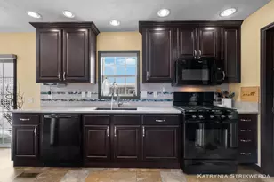 4210 Leeward Ln, Allendale, MI 49401 - Photo 3