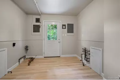 8820 Russell Street, Shelby, MI 48317 - Photo 21