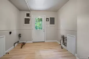 8820 Russell St, Shelby, MI 48317 - Photo 21