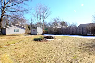 1987 Summerset Dr, Muskegon, MI 49442 - Photo 25