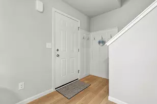 48270 Silver Oaks Blvd, Mattawan, MI 49071 - Photo 3