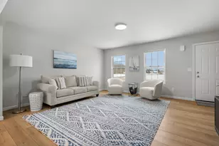 48270 Silver Oaks Blvd, Mattawan, MI 49071 - Photo 7