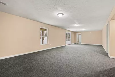 5882 Mullen Ridge Drive, Delton, MI 49046 - Photo 27