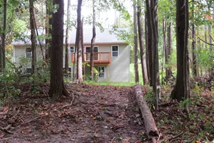 5882 Mullen Ridge Dr, Delton, MI 49046 - Photo 9