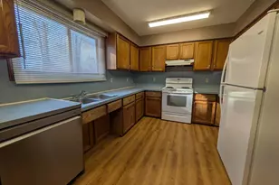 4464 Fisher Estates Ln, Bruce, MI 48065 - Photo 5