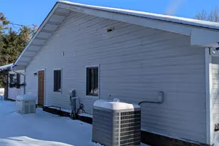 4464 Fisher Estates Ln, Bruce, MI 48065 - Photo 17