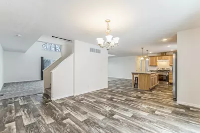 1070 Ashlyn Court, Fowlerville, MI 48836 - Photo 9