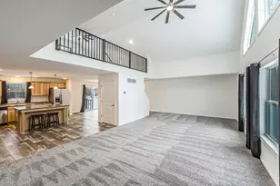 1070 Ashlyn Ct, Fowlerville, MI 48836 - Photo 3