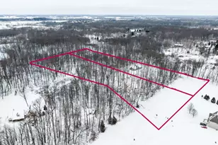 1070 Ashlyn Ct, Fowlerville, MI 48836 - Photo 37