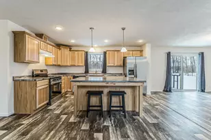 1070 Ashlyn Ct, Fowlerville, MI 48836 - Photo 11