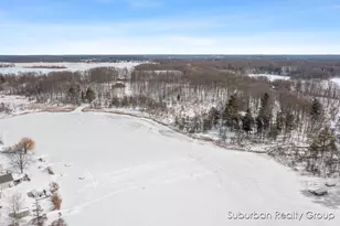 17610 Simmons Ave NE, Cedar Springs, MI 49319 - Photo 5