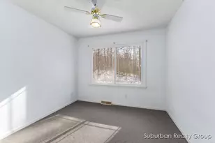 17610 Simmons Ave NE, Cedar Springs, MI 49319 - Photo 19