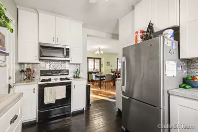 2026 Francis Avenue SE, Grand Rapids, MI 49507 - Photo 9