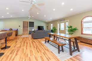 8655 Joeys Dr, Pinckney, MI 48169 - Photo 11