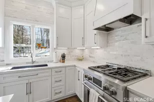 6380 Hidden Pond Dr, Holland, MI 49423 - Photo 29