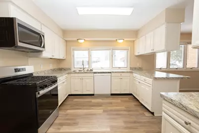 2901 E Eisenhower Parkway, Ann Arbor, MI 48108 - Photo 13