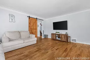 112 E 40th St, Holland, MI 49423 - Photo 15