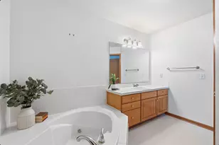 6475 Leisure Creek SE, Caledonia, MI 49316 - Photo 27