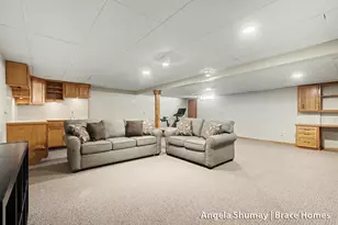 2785 Northville Dr NE, Grand Rapids, MI 49525 - Photo 21