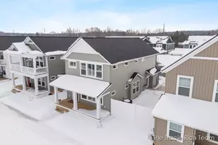 6634 N Square Ln, Rockford, MI 49341 - Photo 41