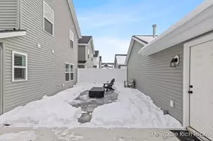 6634 N Square Ln, Rockford, MI 49341 - Photo 39