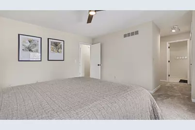 2176 Overlook Court, Ann Arbor, MI 48103 - Photo 17
