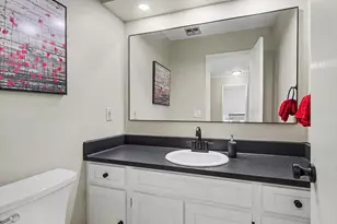 2176 Overlook Ct, Ann Arbor, MI 48103 - Photo 15