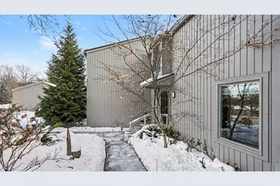 2176 Overlook Court, Ann Arbor, MI 48103 - Photo 3