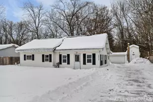 2052 Woodward St, Muskegon, MI 49442 - Photo 37