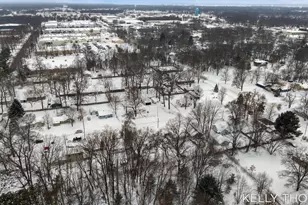 2052 Woodward St, Muskegon, MI 49442 - Photo 43