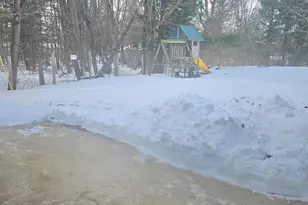 2580 22 Mile Rd NW, Kent City, MI 49330 - Photo 25