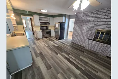 37095 Highview Street, New Baltimore, MI 48047 - Photo 9