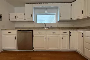 210 N Queen St, Nashville, MI 49073 - Photo 11