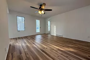 210 N Queen St, Nashville, MI 49073 - Photo 5