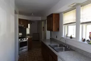 31 Orchard Pl, Battle Creek, MI 49017 - Photo 9