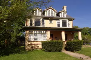 31 Orchard Pl, Battle Creek, MI 49017 - Photo 3