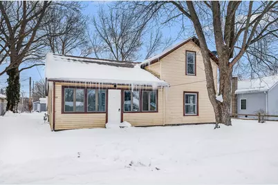 412 Oak Street, Dowagiac, MI 49047 - Photo 1