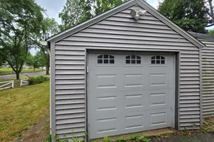 1339 Fuller Ave NE, Grand Rapids, MI 49505 - Photo 5