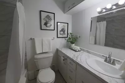 8300 E Jefferson Avenue #104, Detroit, MI 48209 - Photo 9