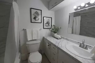 8300 E Jefferson Ave, Detroit, MI 48209 - Photo 9