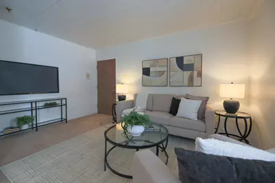 8300 E Jefferson Avenue #104, Detroit, MI 48209 - Photo 5