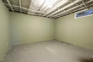 2030 Paddington Rd, Kalamazoo, MI 49001 - Photo 23