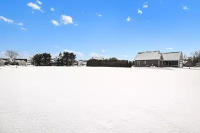 471 Wittenberg Path, Saint Joseph, MI 49085 - Photo 5