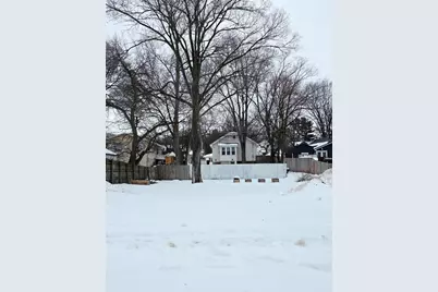 136 E 19th Street, Holland, MI 49423 - Photo 3