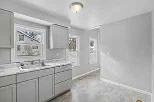 1844 Elwood St, Muskegon, MI 49442 - Photo 9