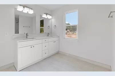 2511 Clinton Way, Jackson, MI 49201 - Photo 13