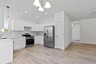 2511 Clinton Way, Jackson, MI 49201 - Photo 23