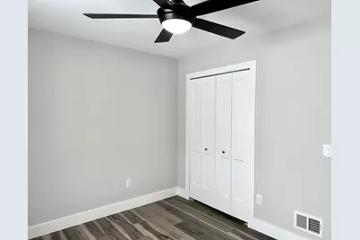 2516 Clinton Way, Jackson, MI 49201 - Photo 19
