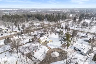 699 Brookfield Dr, Holland, MI 49423 - Photo 51