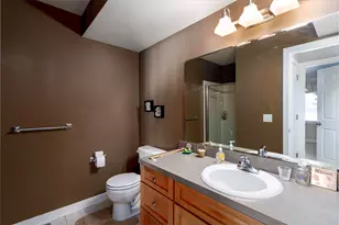 4820 Faringdom Grove Dr, Hudsonville, MI 49426 - Photo 33